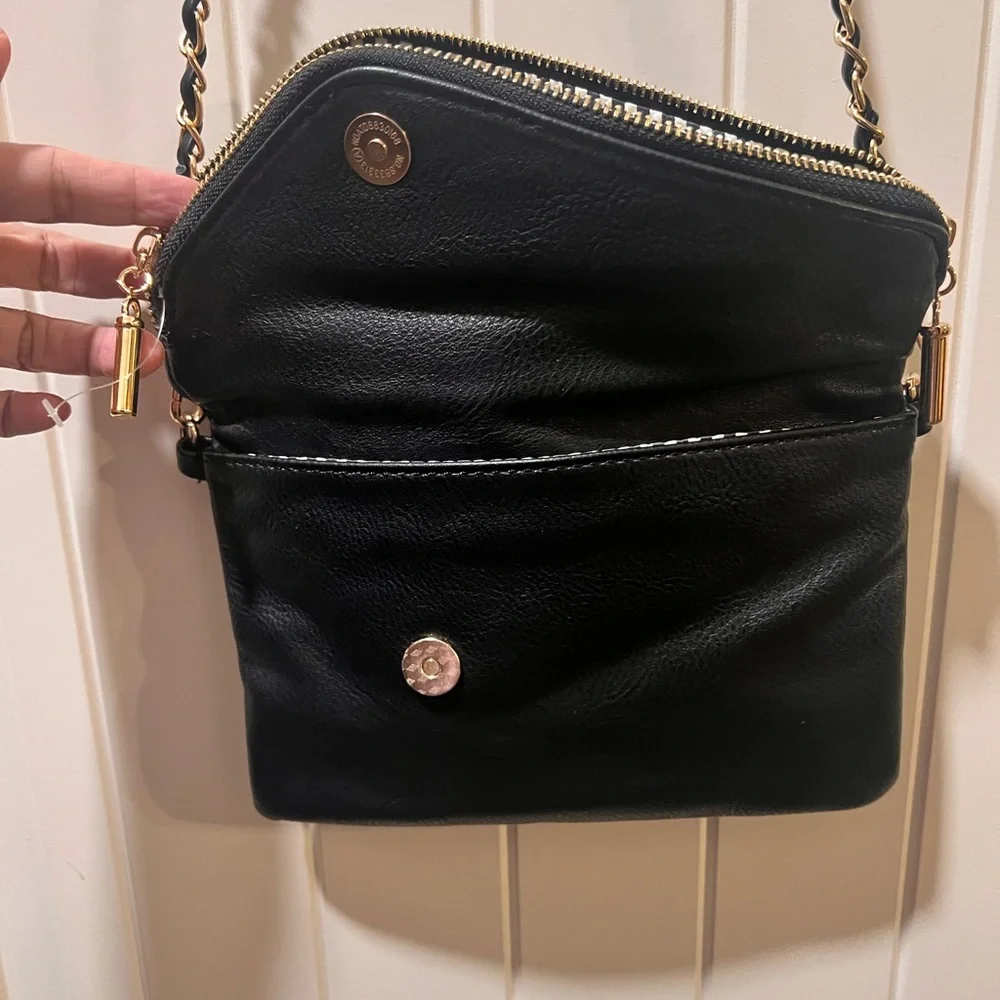 Small Envelope Crossbody Purse - Picture 2 of 5